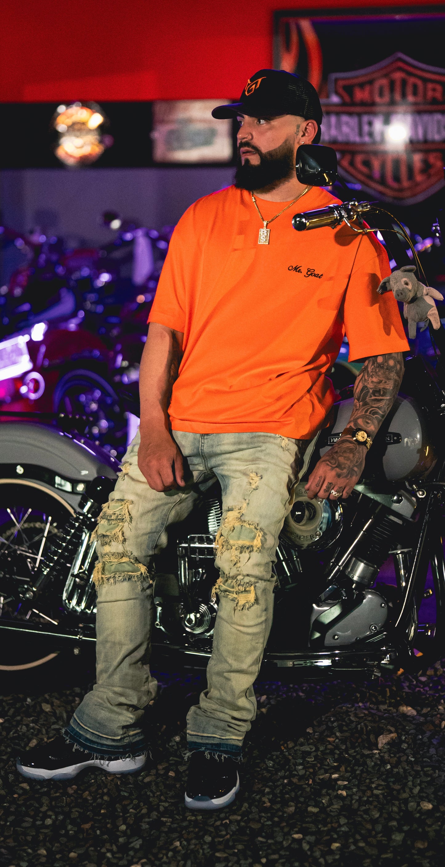 Orange tee
