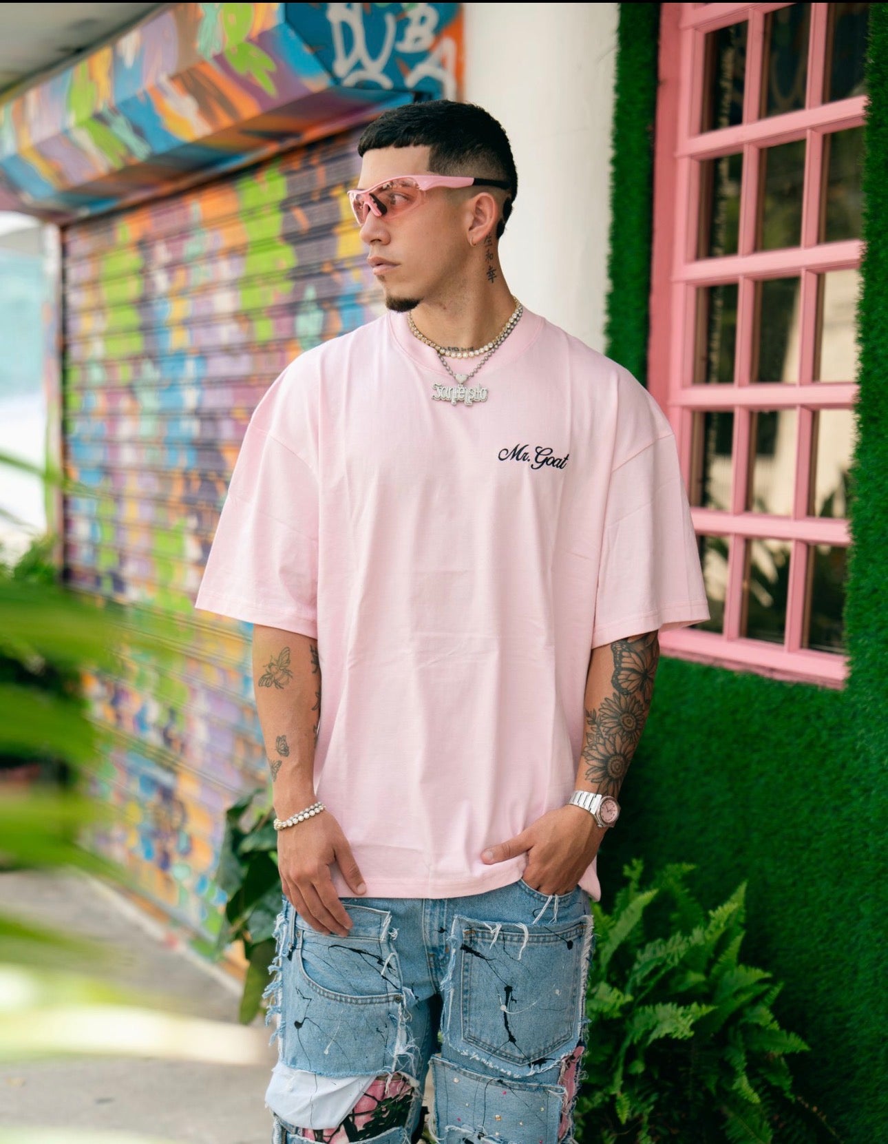 Mr.Goat  signature (PINK)