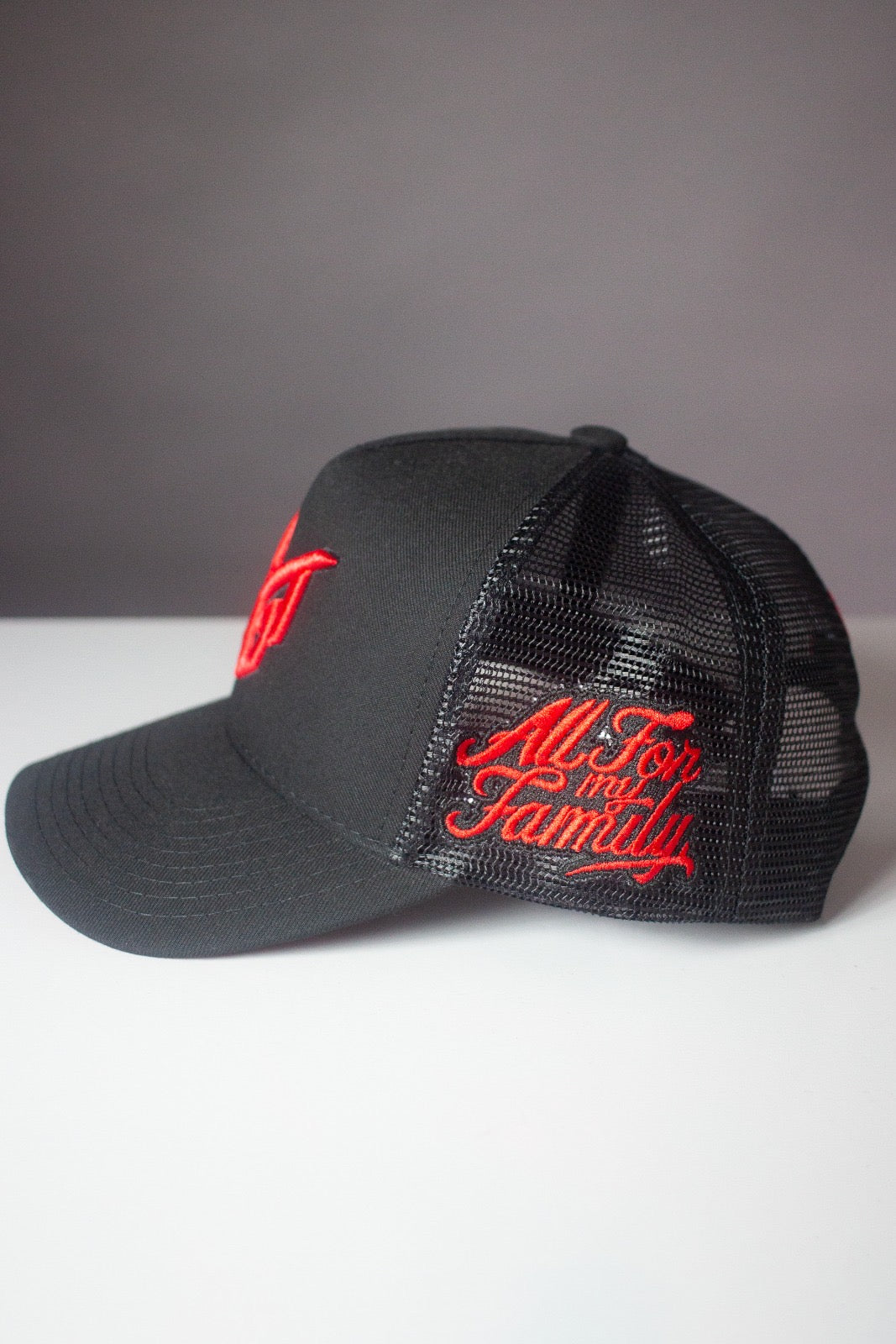 MR.GOAT X OMY TRUCKER HAT (BLACK AND RED)